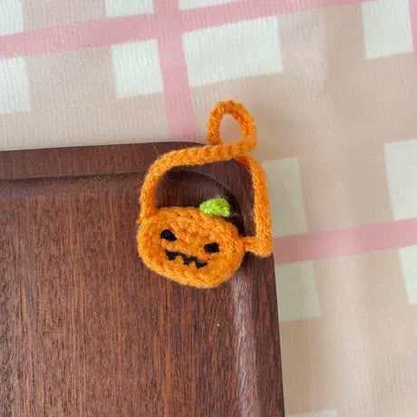 Handmade Pumpkin Crossbody Bag – Halloween Doll Accessory