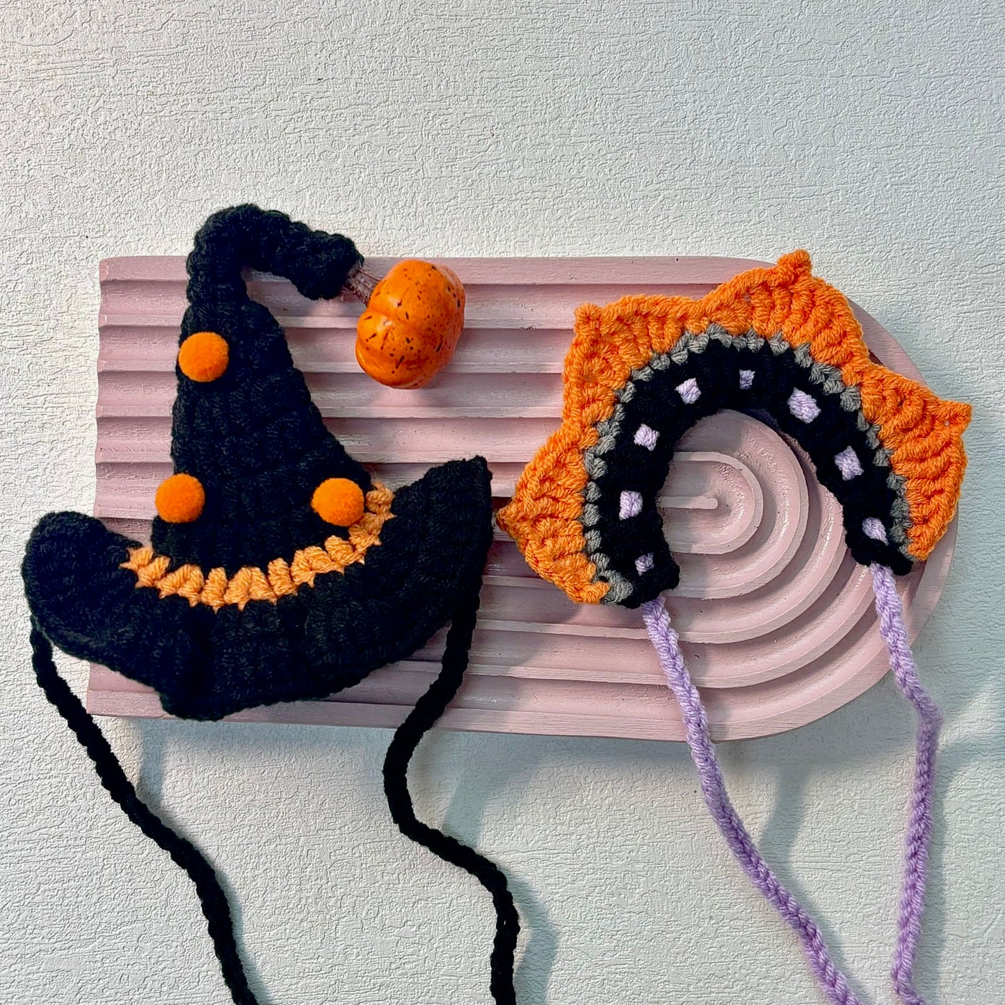 Halloween Pumpkin Hat with Petal Collar – Fits 10–17cm Dolls (2 pieces)