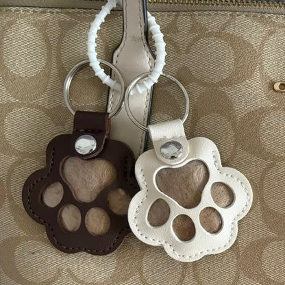 Paw Shaped Leather Pet Hair Keychain – A Tiny Keepsake for Cat & Dog Lovers