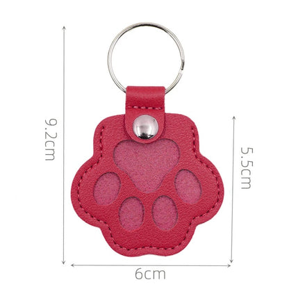 Paw Shaped Leather Pet Hair Keychain – A Tiny Keepsake for Cat & Dog Lovers